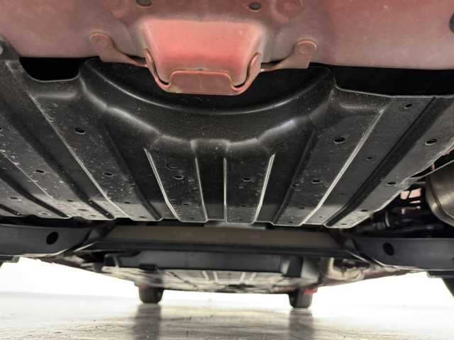 ホンダ フリード＋ G ホンダセンシング 三重県 2020(令2)年 0.4万km プレミアムクリスタルレッドM ガソリン/FF/インパネCVT/純正 7インチナビ VXM-204VFi/（CD/DVD/FM/AM/TV/iPod/SD/MusicRack/USB/Bluetooth/AUX）/バックカメラ/両側パワースライドドア/ドライブレコーダー 前方/ビルトイン ETC/Honda SENSING/・衝突軽減ブレーキ［CMBS］/・車線維持支援システム［LKAS］/・アダプティブクルーズコントロール［ACC］/・路外逸脱抑制機能/・標識認識機能/・先行車発進お知らせ機能/・VSA（ABS＋TRC、横すべり抑制）/など/装備/・シートヒーター（D/N）/・オートエアコン/・オートライト/・LEDヘッドランプ/・ステアリングスイッチ/・インフォメーションディスプレイ/・ECONスイッチ/・電動格納ドアミラー/・プッシュスタート/・スマートキーx2/・純正ホイールキャップ＋15インチスチールホイール/など