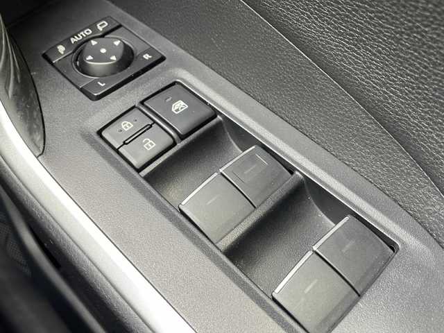 トヨタ ＲＡＶ４ アドベンチャー 岩手県 2023(令5)年 4.6万km グレーメタリック １０．５型ディスプレイオーディオ　ＨＤＭＩ接続　全周囲Ｃ　スマートフォン連携　フルセグ　デジタルミラー　エアシートヒーター　ＥＴＣ２．０　ステアヒーター　ＴＡＮＡＢＥ製スプリング　ルーフキャリア