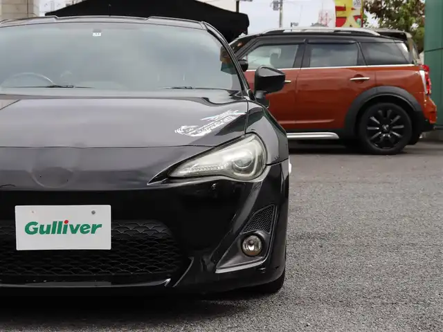 トヨタ ８６ GT 神奈川県 2013(平25)年 8.5万km 黒 TRDエアロ/：TRDスポーツマフラー/追加メーター/：社外シフトノブ/社外18インチホワイトアルミホイール/社外ヘッドライト/：社外LEDテールレンズ/純正フロアマット/ETC