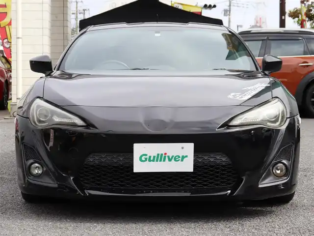 トヨタ ８６ GT 神奈川県 2013(平25)年 8.5万km 黒 TRDエアロ/：TRDスポーツマフラー/追加メーター/：社外シフトノブ/社外18インチホワイトアルミホイール/社外ヘッドライト/：社外LEDテールレンズ/純正フロアマット/ETC