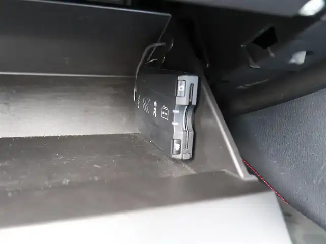 トヨタ ８６ GT 神奈川県 2013(平25)年 8.5万km 黒 TRDエアロ/：TRDスポーツマフラー/追加メーター/：社外シフトノブ/社外18インチホワイトアルミホイール/社外ヘッドライト/：社外LEDテールレンズ/純正フロアマット/ETC