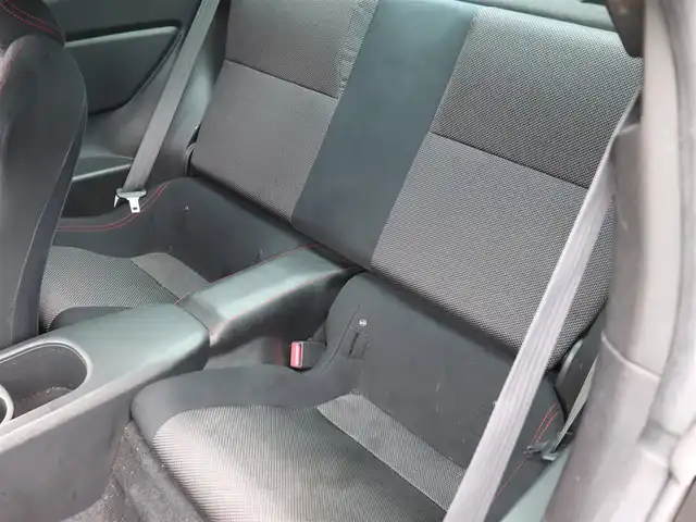 トヨタ ８６ GT 神奈川県 2013(平25)年 8.5万km 黒 TRDエアロ/：TRDスポーツマフラー/追加メーター/：社外シフトノブ/社外18インチホワイトアルミホイール/社外ヘッドライト/：社外LEDテールレンズ/純正フロアマット/ETC