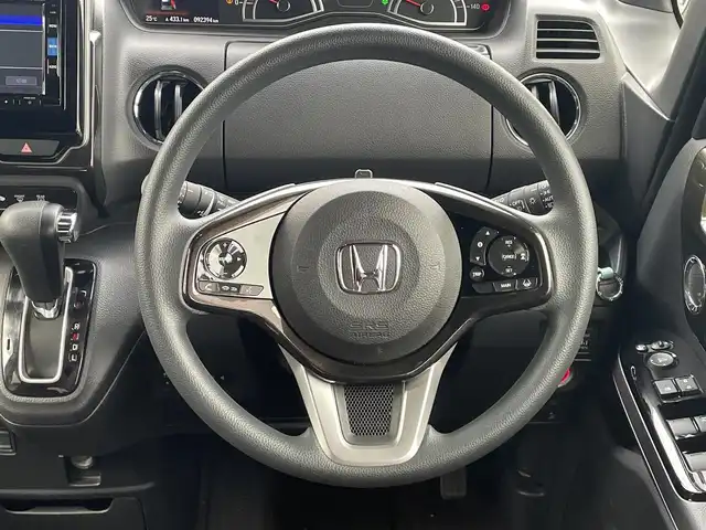 ホンダ Ｎ ＢＯＸ カスタム G L ホンダセンシング 埼玉県 2018(平30)年 9.3万km 青Ｍ (株)IDOMが運営する【じしゃロン川越店】の自社ローン専用車両になります。こちらは現金またはオートローンご利用時の価格です。自社ローンご希望の方は別途その旨お申付け下さい/純正メモリナビ/フルセグ/Ｂｌｕｅｔｏｏｔｈ/Ｂカメラ/フリップダウンモニター/両側パワースライドドア/衝突軽減ブレーキ/ＡＣＣ/ＬＫＡ/オートライト/ＬＥＤ/ＥＴＣ/純正１４インチアルミホイール/スマートキー