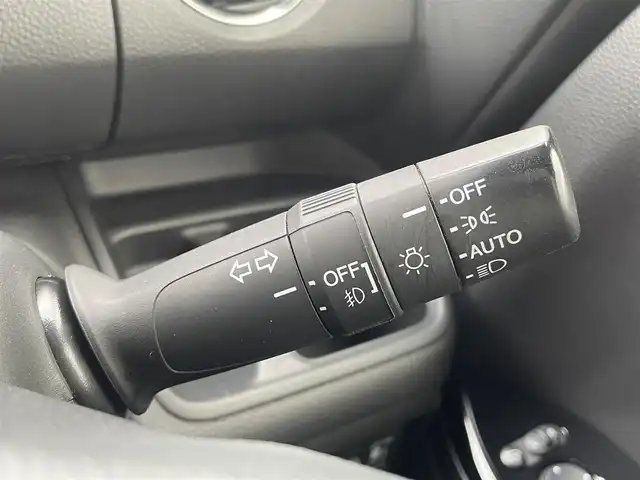 ホンダ Ｎ ＢＯＸ カスタム G L ホンダセンシング 埼玉県 2018(平30)年 9.3万km 青Ｍ (株)IDOMが運営する【じしゃロン川越店】の自社ローン専用車両になります。こちらは現金またはオートローンご利用時の価格です。自社ローンご希望の方は別途その旨お申付け下さい/純正メモリナビ/フルセグ/Ｂｌｕｅｔｏｏｔｈ/Ｂカメラ/フリップダウンモニター/両側パワースライドドア/衝突軽減ブレーキ/ＡＣＣ/ＬＫＡ/オートライト/ＬＥＤ/ＥＴＣ/純正１４インチアルミホイール/スマートキー
