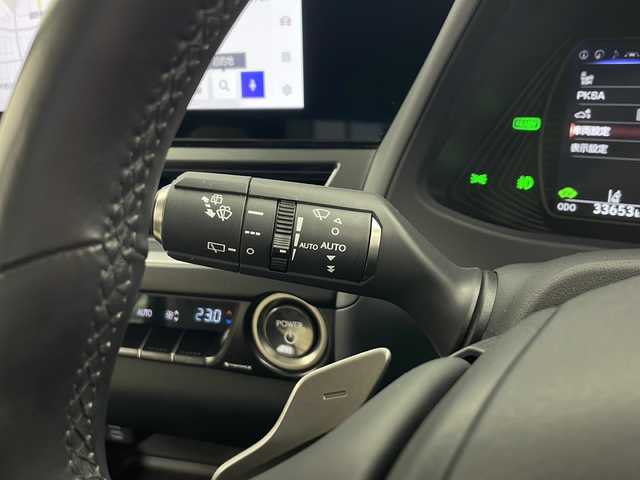 レクサス ＵＸ 250h バージョンL 秋田県 2022(令4)年 3.4万km ソニッククォーツ ４ＷＤ/ワンオーナー/12.3インチ純正メモリナビ/　(AM/FM/フルセグTV/Bluetooth/USB)/全方位カメラ/アダプティブクルーズコントロール/パドルシフト/パワーバックドア/レザーシート/運転席パワーシート/前席シートヒーター/前席ベンチレーション/ステアリングヒーター/オートブレーキホールド/ブラインドスポットモニター/オートライト/オートハイビーム/LEDヘッドライト/純正フロアマット/スマートキー/スペアキー/ＥＴＣ２．０/取扱説明書