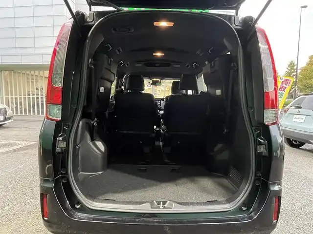 トヨタ エスクァイア ハイブリッド Gi ブラックテーラード 東京都 2016(平28)年 4.5万km スパークリングブラックパールクリスタルシャイン 純正9インチナビ（NSZT-Y66T）/・フルセグTV/DVD/Bluetoothオーディオ/両側電動スライドドア/バックカメラ/ドライブレコーダー前後/トヨタセーフティセンスC/・プリクラッシュセーフティシステム/・レーンディパーチャーアラート/・オートマチックハイビーム/合皮シート/前席シートヒーター/純正15インチアルミホイール/保証書/取扱説明書/スペアキー