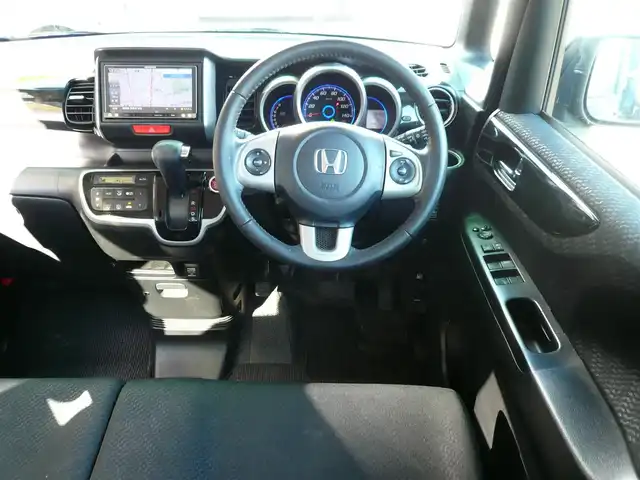 ホンダ Ｎ ＢＯＸ カスタム G ターボパッケージ 静岡県 2013(平25)年 8.8万km プレミアムダイナミックブルーパール ワンオーナー/禁煙車/両側パワースライドドア/社外ナビ/バックカメラ/クルーズコントロール/パドルシフト/ステアリングスイッチ/純正アルミホイール/オートライト/キセノンライト/フロアマット/ドアバイザー/スマートキー/新車保証書/取扱説明書