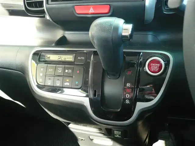 ホンダ Ｎ ＢＯＸ カスタム G ターボパッケージ 静岡県 2013(平25)年 8.8万km プレミアムダイナミックブルーパール ワンオーナー/禁煙車/両側パワースライドドア/社外ナビ/バックカメラ/クルーズコントロール/パドルシフト/ステアリングスイッチ/純正アルミホイール/オートライト/キセノンライト/フロアマット/ドアバイザー/スマートキー/新車保証書/取扱説明書