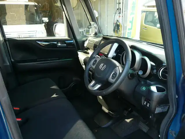 ホンダ Ｎ ＢＯＸ カスタム G ターボパッケージ 静岡県 2013(平25)年 8.8万km プレミアムダイナミックブルーパール ワンオーナー/禁煙車/両側パワースライドドア/社外ナビ/バックカメラ/クルーズコントロール/パドルシフト/ステアリングスイッチ/純正アルミホイール/オートライト/キセノンライト/フロアマット/ドアバイザー/スマートキー/新車保証書/取扱説明書