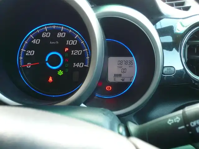 ホンダ Ｎ ＢＯＸ カスタム G ターボパッケージ 静岡県 2013(平25)年 8.8万km プレミアムダイナミックブルーパール ワンオーナー/禁煙車/両側パワースライドドア/社外ナビ/バックカメラ/クルーズコントロール/パドルシフト/ステアリングスイッチ/純正アルミホイール/オートライト/キセノンライト/フロアマット/ドアバイザー/スマートキー/新車保証書/取扱説明書