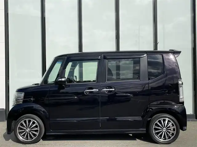 ホンダ Ｎ ＢＯＸ カスタム G ターボSSパッケージ 大阪府 2013(平25)年 3.8万km プレミアムゴールドパープルパール 社外ナビ/・CD/DVD/BT/フルセグ/両側パワースライドドア/バックカメラ/純正アルミ/ＨＩＤライト/オートライト/パドルシフト/スマートキー/純正マット/プッシュスタート