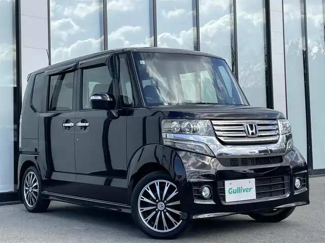 ホンダ Ｎ ＢＯＸ カスタム G ターボSSパッケージ 大阪府 2013(平25)年 3.8万km プレミアムゴールドパープルパール 社外ナビ/・CD/DVD/BT/フルセグ/両側パワースライドドア/バックカメラ/純正アルミ/ＨＩＤライト/オートライト/パドルシフト/スマートキー/純正マット/プッシュスタート