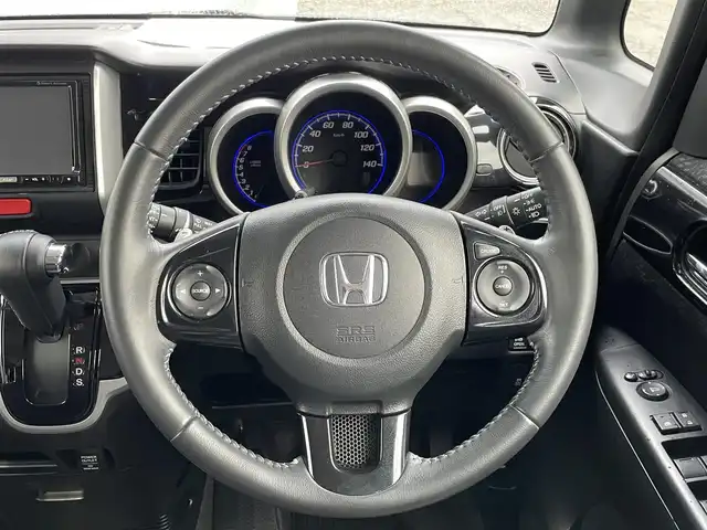 ホンダ Ｎ ＢＯＸ カスタム G ターボSSパッケージ 大阪府 2013(平25)年 3.8万km プレミアムゴールドパープルパール 社外ナビ/・CD/DVD/BT/フルセグ/両側パワースライドドア/バックカメラ/純正アルミ/ＨＩＤライト/オートライト/パドルシフト/スマートキー/純正マット/プッシュスタート