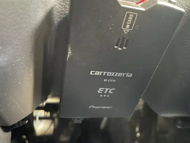 スズキ ハスラー HYBRID G 高知県 2020(令2)年 7.3万km デニムブルー ガンメタリック 2トーン (株)IDOMが運営する【じしゃロン高知店】の自社ローン対象車両になります。こちらは現金ご利用時の価格です。自社ローンご希望の方は別途その旨お申付け下さい。