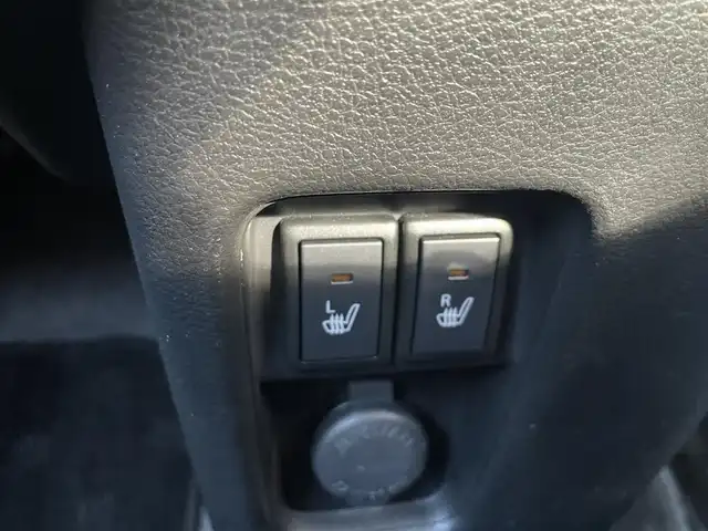 スズキ ハスラー HYBRID G 高知県 2020(令2)年 7.3万km デニムブルー ガンメタリック 2トーン (株)IDOMが運営する【じしゃロン高知店】の自社ローン対象車両になります。こちらは現金ご利用時の価格です。自社ローンご希望の方は別途その旨お申付け下さい。