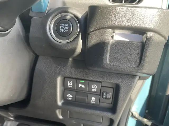 スズキ ハスラー HYBRID G 高知県 2020(令2)年 7.3万km デニムブルー ガンメタリック 2トーン (株)IDOMが運営する【じしゃロン高知店】の自社ローン対象車両になります。こちらは現金ご利用時の価格です。自社ローンご希望の方は別途その旨お申付け下さい。