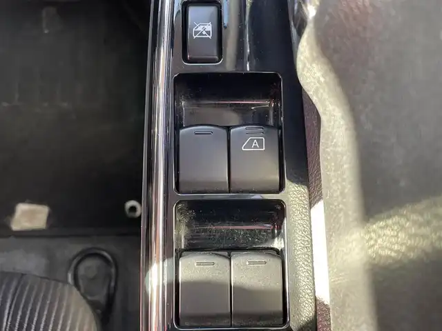 日産 デイズ ルークス ハイウェイスターX 兵庫県 2020(令2)年 6.8万km ブラック アラウンドビューモニター/純正メモリナビ/オートライト/Bluetooth接続/フルセグTV/片側パワースライドドア/LEDヘッドライト/コーナーセンサー/エマージェンシーブレーキ/フォグランプ/社外アルミホイール/フロアマット/FM/AM/AUX/スイッチスタート