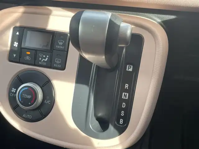 ダイハツ ミラ ココア プラスX 静岡県 2015(平27)年 4.9万km プラムブラウンクリスタルマイカ 社外ナビ　/・ＴＶ　/・ＤＶＤ再生　/・ＵＳＢ入力端子　/スマートキー　/前後ドラレコ　/ＥＴＣ　/ベンチシート　/社外フロアマット　/ＬＥＤライト　/ルーフレール