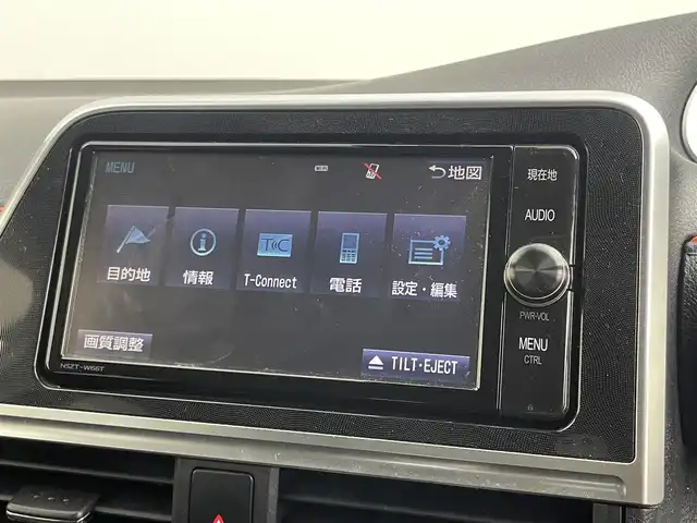 トヨタ シエンタ G クエロ 埼玉県 2017(平29)年 4.7万km ホワイトパールクリスタルシャイン 衝突被害軽減ブレーキ/純正7インチSDナビ/フリップダウンモニター/両側パワースライドドア/バックカメラ/LEDヘッドライト/レーンキープアシスト/オートエアコン/オートマチックハイビーム/アイドリングストップ/横滑り防止装置/フルセグTV/CD/Bluetooth/ステアリングスイッチ/スマートキー/プッシュスタート