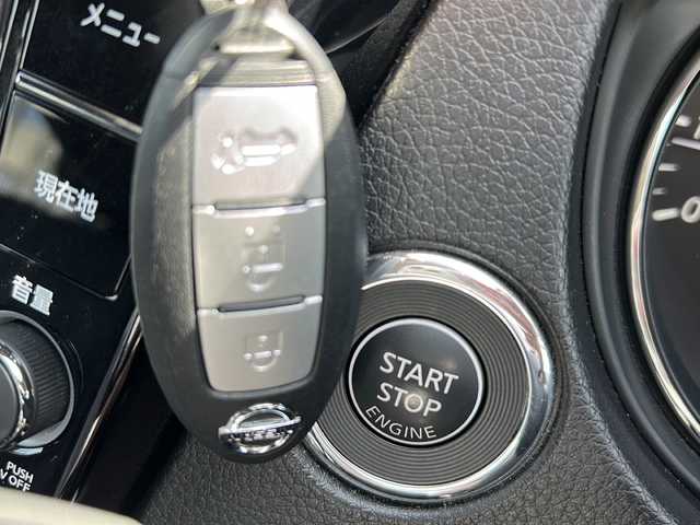 日産 エクストレイル 20Xi 石川県 2018(平30)年 2.6万km ブリリアントホワイトパール 純正９インチナビ/   フルセグTV/CD/DVD/Bluetooth/衝突軽減/プロパイロット/全方位モニター/スマートルームミラー/電動リアゲート/ドライブレコーダー/純正フロアマット/プッシュスタート/スマートキー/ＥＴＣ/ＬＥＤライト
