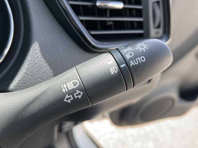 日産 エクストレイル 20Xi 石川県 2018(平30)年 2.6万km ブリリアントホワイトパール 純正９インチナビ/   フルセグTV/CD/DVD/Bluetooth/衝突軽減/プロパイロット/全方位モニター/スマートルームミラー/電動リアゲート/ドライブレコーダー/純正フロアマット/プッシュスタート/スマートキー/ＥＴＣ/ＬＥＤライト