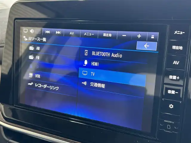 日産 オーラ