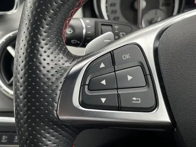メルセデス・ベンツ ＣＬＡ１８０ Sブレイク　スポーツ 三重県 2016(平28)年 3.8万km マウンテングレー パノラミックスライディングルーフ/純正HDDナビ/ （DVD/フルセグTV/Bluetooth/USB）/バックカメラ/ETC2.0/ハーフレザーシート/D席パワーシート/前席シートヒーター/レーダーセーフティーパッケージ/・アクティブディスタンスアシストディストロニック(全自動再発進機能付)/・アクティブブレーキアシスト(歩行者/飛び出し検知機能付)/・PRE-SAFEインパルス(前面衝突被害軽減機能)/・アクティブブラインドスポットアシスト/・アクティブレーンキーピングアシスト/・リアCPA(被害軽減ブレーキ付後方衝突警告システム)/・トラフィックサインアシスト/横滑り防止装置/純正18インチアルミホイール/スマートキー/オートライト/純正LEDヘッドライト/パドルシフト/スペアキー1本/取扱説明書
