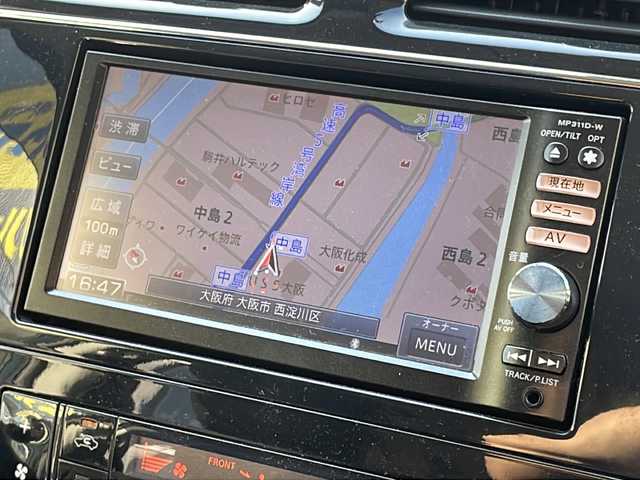 日産 セレナ ハイウェイスター Vセレクション 山口県 2012(平24)年 7.2万km スーパーブラック 株)IDOMが運営する【じしゃロン宇部店】の自社ローン専用車両になります。こちらは現金またはオートローンご利用時の価格です。自社ローンご希望の方は別途その旨お申付け下さい純正ナビ（MP311D-W）　/Ｂｌｕｅｔｏｏｔｈ接続　/フルセグＴＶ　/バックカメラ　/ＥＴＣ　/純正フロアマット　/両側パワースライドドア　/横滑り防止装置　/コーナーセンサー前後　/キセノンヘットライト　/クルーズコントロール