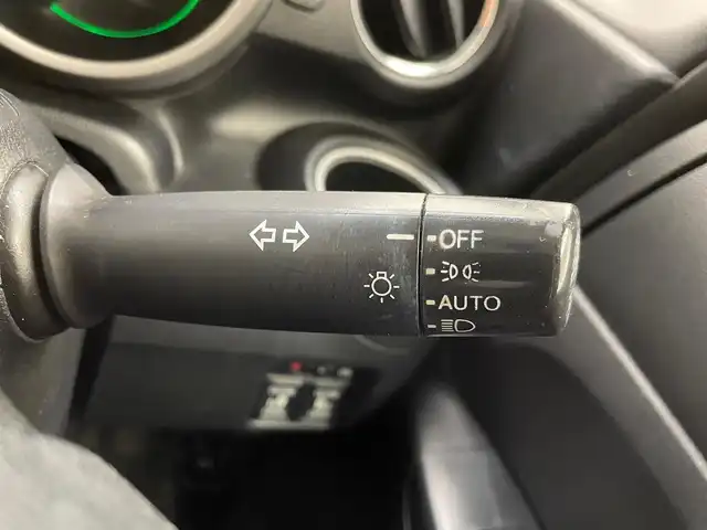 ホンダ Ｎ ＢＯＸ G SSパッケージ 兵庫県 2013(平25)年 12.7万km クリスタルブラックパール 純正メモリナビ/（AM/FM/CD/DVD/Bluetooth/フルセグTV）/・VXM-145VFi/バックカメラ/横滑り防止装置/両側パワースライドドア/ステアリングスイッチ/オートライト/純正14インチアルミホイール/純正フロアマット/スマートキー/ドアバイザー/ベンチシート