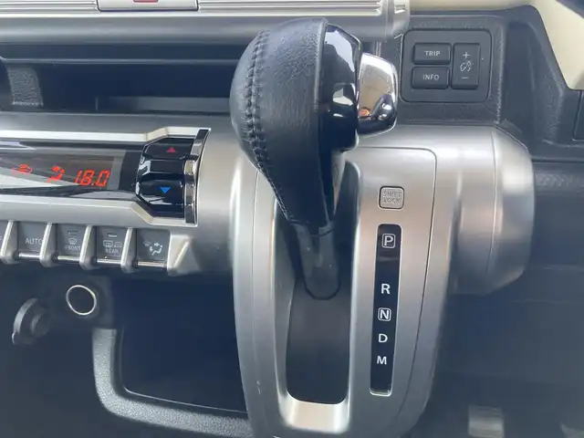 スズキ クロスビー HYBRID MZ 島根県 2020(令2)年 7万km ミネラルグレーメタリック 3トーンコーディネート 社外SDナビ(CD/DVD/BT/フルセグ)/衝突被害軽減ブレーキ/車線逸脱警告/アイドリングストップ/オートライト/パドルシフト/ETC/前席シートヒーター /前後ドライブレコーダー/純正フロアマット/電動格納ミラー/ミラーウィンカー