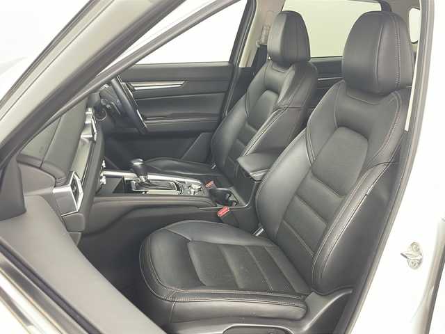 マツダ ＣＸ－５ XD Lパッケージ 道央・札幌 2018(平30)年 5.7万km スノーフレイクホワイトパールマイカ ・純正ナビ&CD&DVD&BT&USB&AUX/・バック/サイドカメラ/・パワーバックドア/・アドバンスト・スマート・シティ・ブレーキ・サポート/・パーキングセンサー/・マツダレーダークルーズコントロール/・ドライバーアテンションアラート/・レーンキープアシストシステム/・ブラインドスポットモニタリング/・交通標識認識システム/・車線逸脱警報システム/・ヘッドアップディスプレイ/・横滑り防止機構/・前方ドライブレコーダー/・ETC/・前席パワーシート/・D席メモリ付きパワーシート/・前席シートヒーター/・ステアリングヒーター/・パドルシフト/・純正フロアマット/・ドアバイザー/・電動格納ミラー/・LEDヘッドライト/・オートライト/・スマートキー/・取扱説明書