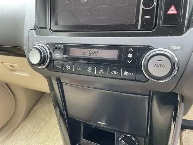 トヨタ ランドクルーザー プラド TX 埼玉県 2014(平26)年 5.6万km ホワイトパールクリスタルシャイン ワンオーナー/外部検査済み/中期型/OPナビゲーション/（CD/DVD/Bluetooth/フルセグTV）/バックカメラ/OPルーフレール/サイドステップ/ベージュ内装インテリア/ウインカードアミラー/LEDヘッドライト/全席オートパワーウインドウ/スリップコントロール/スマートキー/スペアキー/新車保証書/取扱説明書