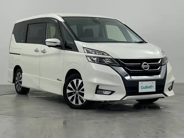 日産 セレナ ハイウェイスター Vセレクション 群馬県 2018(平30)年 9.4万km ブリリアントホワイトパール 純正9型ナビ 純正11型後席モニター　全周囲カメラ　ハンズフリー両側電動スライド　クルーズコントロール　衝突被害軽減ブレーキ　アイドリングストップ　純正ビルトインETC ステアリングリモコン 禁煙車