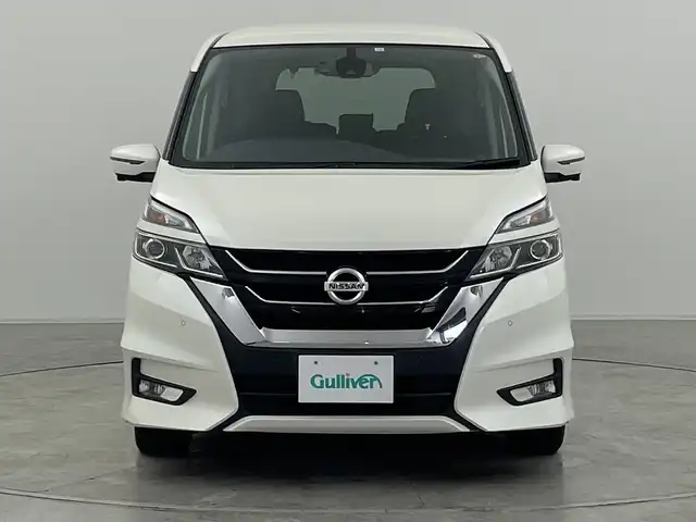 日産 セレナ ハイウェイスター Vセレクション 群馬県 2018(平30)年 9.4万km ブリリアントホワイトパール 純正9型ナビ 純正11型後席モニター　全周囲カメラ　ハンズフリー両側電動スライド　クルーズコントロール　衝突被害軽減ブレーキ　アイドリングストップ　純正ビルトインETC ステアリングリモコン 禁煙車
