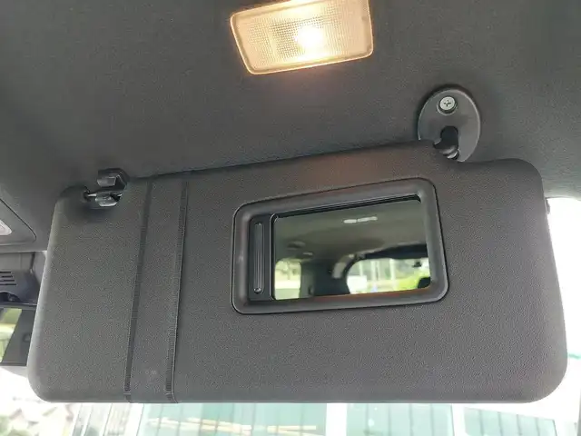 トヨタ ヴォクシー ZS 煌Ⅱ 東京都 2020(令2)年 4.3万km ブラック 純正ナビ/Bluetooth/バックカメラ/トヨタセーフティセンス/クルーズコントロール/LEDヘッドライト/フォグランプ/純正アルミホイール/前後ドライブレコーダー/両側パワースライドドア/ビルトインETC/フルセグテレビ/スペアキー/プッシュスタート/キーレスエントリー/オートマティックハイビーム/コーナーセンサー/純正フロアマット/USB入力端子