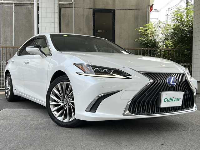 レクサス ＥＳ 300h バージョンL 京都府 2021(令3)年 8.9万km ソニッククォーツ 純正SDナビ/Bluetooth Audio/CD/DVD/USB端子入力/フルセグTV/バックカメラ/パノラミックビューモニター/サンルーフ/三眼LED/レーダークルーズコントロール/パドルシフト/パワーシート(D＋N席)/シートヒーター(全席)/エアーシート(D＋N席)/前席メモリーシート/ベージュレザーシート/電動リアゲート/デジタルインナーミラー/ビルトインETC2.0/前方純正ドライブレコーダー/BSM/HUD/ステアリングヒーター/アイドリングストップ/100V充電/ABS/AFS/横滑り防止装置/前後コーナーセンサー/レーンキープアシスト/盗難防止装置/オートライト/オートマチックハイビーム/純正フロアマット/保証書/取扱説明書/スペアキー