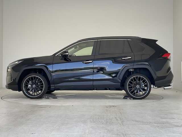 トヨタ ＲＡＶ４ G 愛知県 2024(令6)年 1.9万km アティチュードブラックマイカ 衝突被害軽減ブレーキ/純正10インチディスプレイオーディオナビ（あり）/全方位カメラ/サンルーフ/レーダークルーズコントロール/シートヒーター/エアーシート/フルセグTV/Bluetooth/バックカメラ/電動リアゲート/パワーシート/コーナーセンサー/アルミホイール/ルーフレール/ETC2.0/ブラインドスポットモニター/LEDヘッドライト/ステアリングヒーター/インテリジェントミラー/レーンキープアシスト/オートマチックハイビーム/ステアリングスイッチ/スマートキー/プッシュスタート