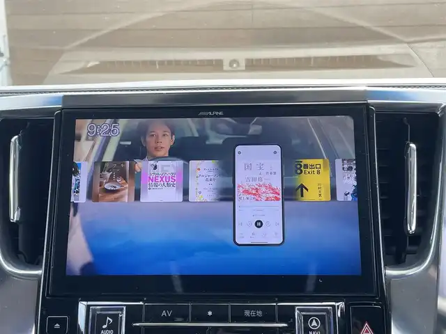 トヨタ ヴェルファイア Z Gエディション 長野県 2019(令1)年 3.4万km ホワイトパールクリスタルシャイン 社外ナビ（FM/AM、CD、DVD、BT、USB）/バックカメラ/フルセグテレビ/クルーズコントロール追従有/ビルトインETC2.0/電動リアゲート/レーンキープアシスト/ALPINEフリップダウンモニター/全席パワーシート/前席シートヒーター/フルモデリスタ/盗難防止装置/衝突軽減システム/前方ドライブレコーダー/純正フロアマット/純正１８AW/後部席サンシェード/前席シートヒーター/前席エアシート/メモリシート/ステアリングヒーター/両側パワースライドドア/前後コーナーセンサー/電動リアゲート/革ステアリング/オットマン/スペアキー（１本）/LEDオートライト/オートマチックハイビーム/ダブルサイドエアバック/カーテンエアバック/カーアロマ/エンジンスターター/保証書、取扱説明書/スペアキー（１本）