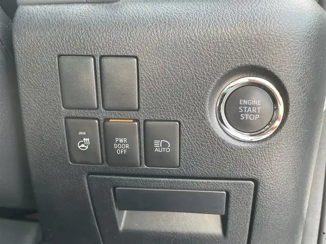 トヨタ ヴェルファイア Z Gエディション 長野県 2019(令1)年 3.4万km ホワイトパールクリスタルシャイン 社外ナビ（FM/AM、CD、DVD、BT、USB）/バックカメラ/フルセグテレビ/クルーズコントロール追従有/ビルトインETC2.0/電動リアゲート/レーンキープアシスト/ALPINEフリップダウンモニター/全席パワーシート/前席シートヒーター/フルモデリスタ/盗難防止装置/衝突軽減システム/前方ドライブレコーダー/純正フロアマット/純正１８AW/後部席サンシェード/前席シートヒーター/前席エアシート/メモリシート/ステアリングヒーター/両側パワースライドドア/前後コーナーセンサー/電動リアゲート/革ステアリング/オットマン/スペアキー（１本）/LEDオートライト/オートマチックハイビーム/ダブルサイドエアバック/カーテンエアバック/カーアロマ/エンジンスターター/保証書、取扱説明書/スペアキー（１本）