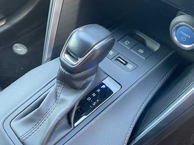 トヨタ ハリアー ハイブリッド Z レザーパッケージ 愛知県 2020(令2)年 5.4万km プレシャスブラックパール トヨタセーフティセンス　/ナビ　/全方位カメラ　/アダプティブクルーズコントロール　/レザーシート　/シートベンチレーション　/パワーシート　/ビルトインＥＴＣ2.0　/パワーバックドア　/クリアランスソナー　/寒冷地仕様　/スマートキー