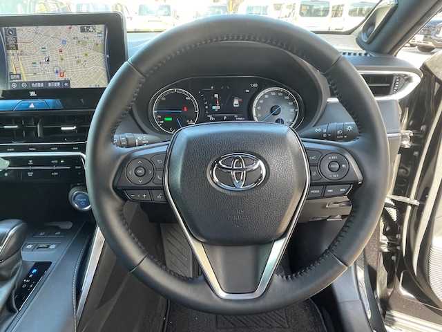 トヨタ ハリアー ハイブリッド Z レザーパッケージ 愛知県 2020(令2)年 5.4万km プレシャスブラックパール トヨタセーフティセンス　/ナビ　/全方位カメラ　/アダプティブクルーズコントロール　/レザーシート　/シートベンチレーション　/パワーシート　/ビルトインＥＴＣ2.0　/パワーバックドア　/クリアランスソナー　/寒冷地仕様　/スマートキー