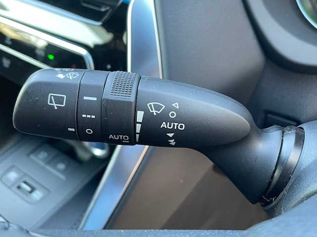 トヨタ ハリアー ハイブリッド Z レザーパッケージ 愛知県 2020(令2)年 5.4万km プレシャスブラックパール トヨタセーフティセンス　/ナビ　/全方位カメラ　/アダプティブクルーズコントロール　/レザーシート　/シートベンチレーション　/パワーシート　/ビルトインＥＴＣ2.0　/パワーバックドア　/クリアランスソナー　/寒冷地仕様　/スマートキー