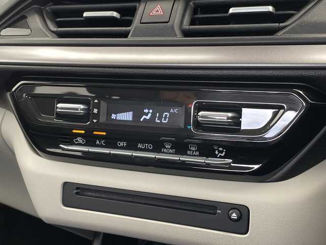 スズキ スイフト HYBRID MZ 愛知県 2024(令6)年 1.3万km スーパーブラックパール 純正9型ディズプレイオーディオナビ/全方位カメラ/レーダークルーズコントロール/シートヒーター/バックカメラ/コーナーセンサー/純正アルミホイール/ブラインドスポットモニター/LEDヘッドライト/パドルシフト/レーンキープアシスト/ETC/ステアリングスイッチ/スマートキー/プッシュスタート