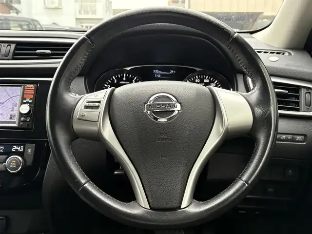 日産 エクストレイル 20X エマージェンシーブレーキ 三重県 2014(平26)年 7.8万km ダイヤモンドブラック ♪ワンオーナー ♪/エマージェンシーブレーキ/車線逸脱警報/コーナーセンサー/前席シートヒーター/インテリキー×2/プッシュスタート/アイドリングストップ/純正ナビ/・CD・SD・TV/・USB・AUX/・バックカメラ/革巻ステアリング/社外17インチAW/社外17インチAW積込/・225/65R17/・スタッドレスタイヤ/LEDヘッドライト/フォグライト/オートライト/ウィンカーミラー/スペアタイヤ/プライバシーガラス/フロアマット/ETC