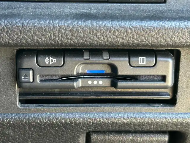 スズキ ハスラー HYBRID X 静岡県 2021(令3)年 7.2万km アクティブイエロー/ホワイト2トーンルーフ 社外7インチナビ/（FM/AM/SD/iPod/Bluetooth/CD/DVD）/フルセグTV/スズキセーフティー/前席シートヒーター/ETC/コーナーセンサー/オートライト/カーテンエアバッグ/純正フロアマット/レーンキープアシスト/横滑り防止システム/フォグランプ/純正15AW