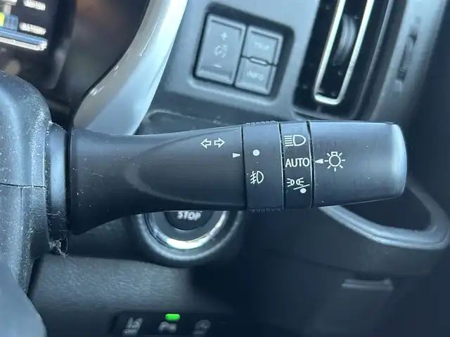 スズキ ハスラー HYBRID X 静岡県 2021(令3)年 7.2万km アクティブイエロー/ホワイト2トーンルーフ 社外7インチナビ/（FM/AM/SD/iPod/Bluetooth/CD/DVD）/フルセグTV/スズキセーフティー/前席シートヒーター/ETC/コーナーセンサー/オートライト/カーテンエアバッグ/純正フロアマット/レーンキープアシスト/横滑り防止システム/フォグランプ/純正15AW