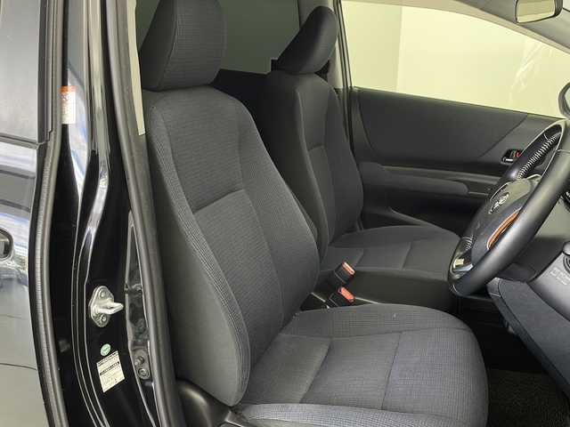 トヨタ シエンタ ハイブリッド G 茨城県 2017(平29)年 6.3万km ブラックマイカ 社外ナビ　フルセグＴＶ　Ｂｌｕｅｔｏｏｔｈ　バックモニター　衝突軽減ブレーキ　両側電動スライドドア　ＬＥＤヘッドランプ　フォグライト　純正１６インチアルミホイール　フルエアロ　ＥＴＣ　スマートキー