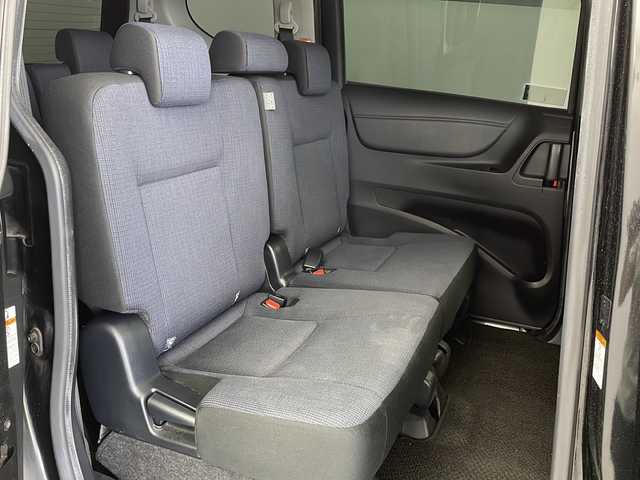 トヨタ シエンタ ハイブリッド G 茨城県 2017(平29)年 6.3万km ブラックマイカ 社外ナビ　フルセグＴＶ　Ｂｌｕｅｔｏｏｔｈ　バックモニター　衝突軽減ブレーキ　両側電動スライドドア　ＬＥＤヘッドランプ　フォグライト　純正１６インチアルミホイール　フルエアロ　ＥＴＣ　スマートキー