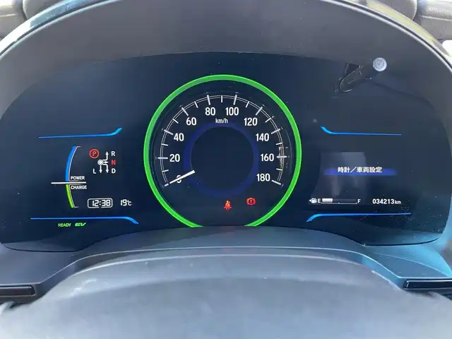 ホンダ シャトル ハイブリッド X スタイルエディション 千葉県 2016(平28)年 3.5万km ホワイトオーキッドパール あんしんパッケージ/・衝突軽減ブレーキ/・サイド＆カーテンエアバッグ/ハーフレザーシート/純正SDナビ【VXM-164VFi】/・CD/DVD/Bluetooth/フルセグTV/バックカメラ/スマートキー/クルーズコントロール/純正LEDヘッドライト/フォグランプ/パドルシフト/社外ドライブレコーダー/ビルトインETC/本革巻きステアリング/ドアバイザー