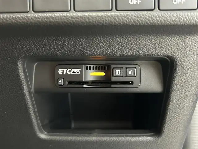 ホンダ ＣＲ－Ｖ EX・ブラックエディション 鹿児島県 2022(令4)年 3.8万km クリスタルブラックパール 禁煙車/ホンダセンシング/　・クルーズコントロール(追従走行あり)/　・レーンキープアシスト/　・ブラインドスポットモニター/　・先行車発進お知らせ機能/LEDアクティブコーナリングライト/純正ナビ(VRU-225CVi)/　・フルセグTV/　・CD/DVD/　・Bluetooth/　・SD/USB/　・AUX/　・AM/FM/バックカメラ/サンルーフ/電動リアゲート/前席パワーシート/全席シートヒーター/ステアリングヒーター/オートワイパー/電動パーキング/ブレーキホールド/ETC/自動防眩式インナーミラー/電動格納ミラー/純正フロアマット/純正アルミホイール/ステアリングリモコン